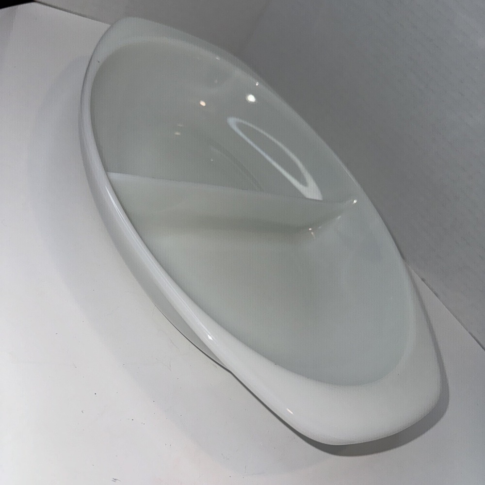 Pyrex Divided Serving Dish Unisex 1.5 QT White 1063 Opal Milk Glass Vintage‎ USA